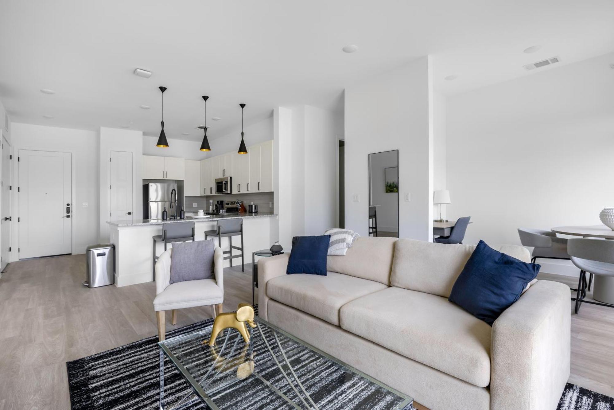 Railyard Apartments By Barsala Denton Bilik gambar