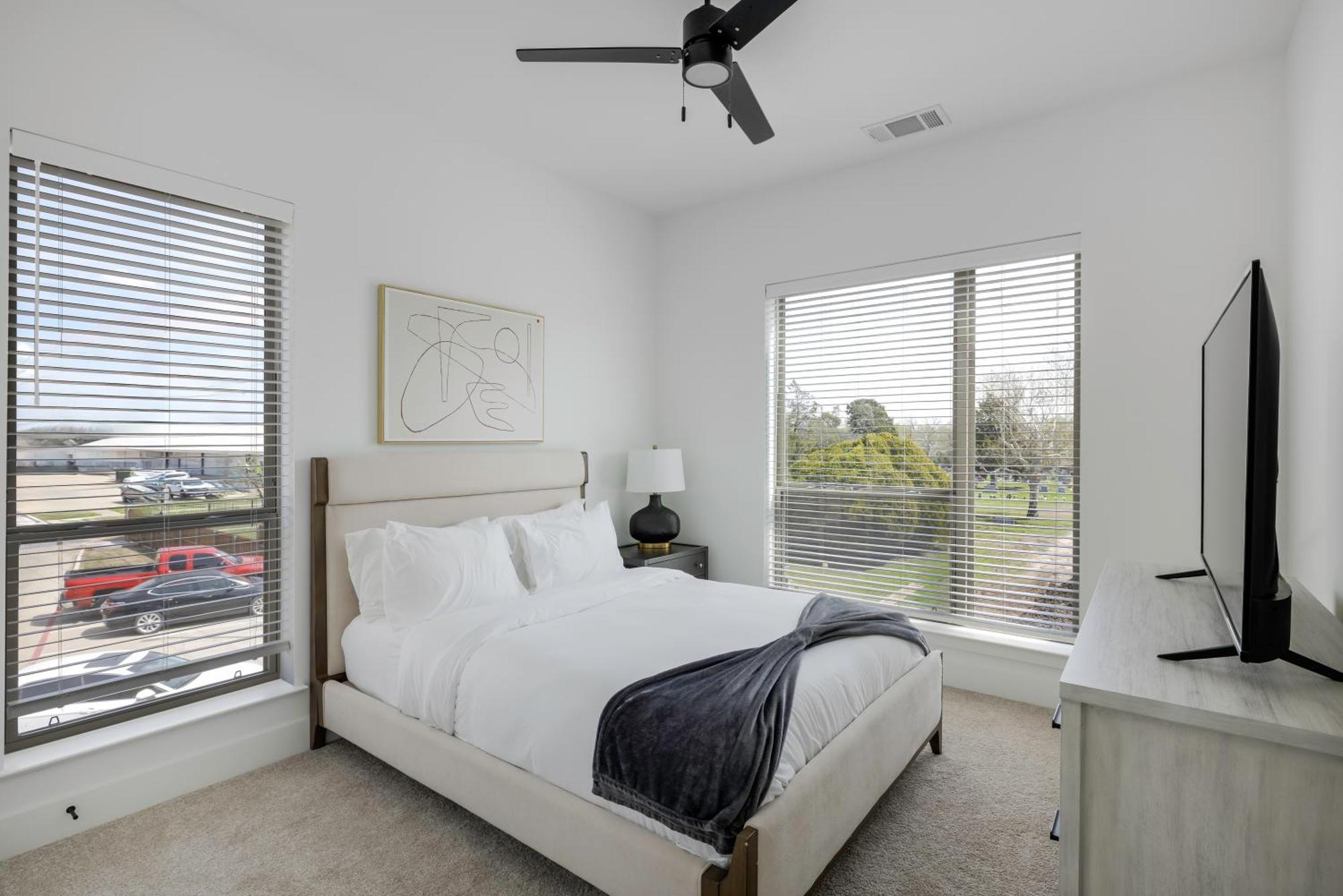 Railyard Apartments By Barsala Denton Bilik gambar