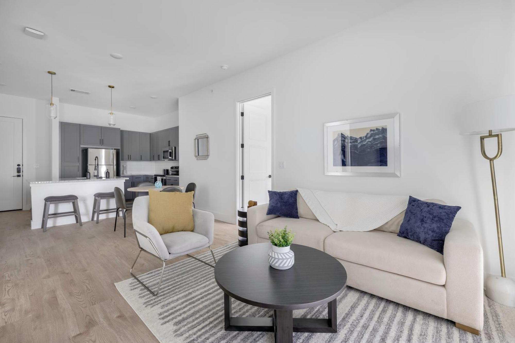 Railyard Apartments By Barsala Denton Bilik gambar